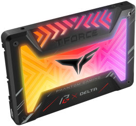 T-FORCE DELTA Phantom Gaming RGB SSD (5V) T253PG500G3C313 [ブラック]