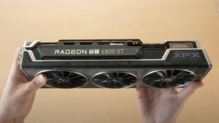 XFX Radeon RX 6800XTスピードスターメルセデス319の写真